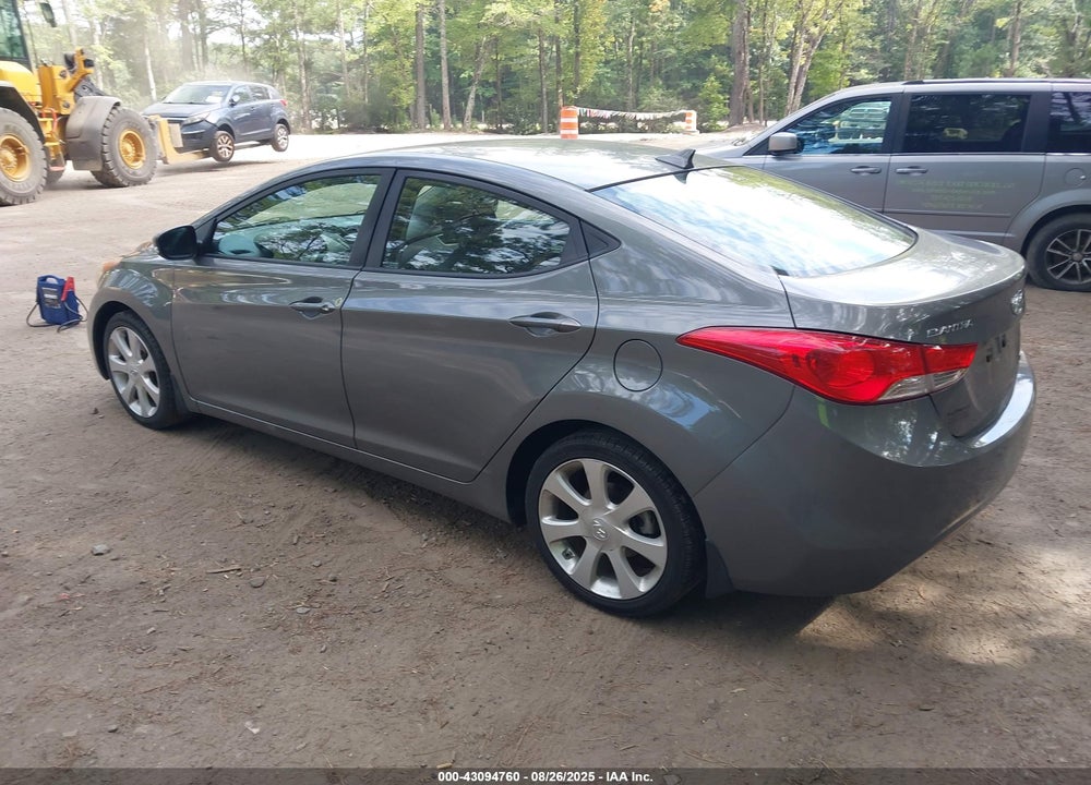 2013 HYUNDAI ELANTRA VIN: 5NPDH4AEXDH195996