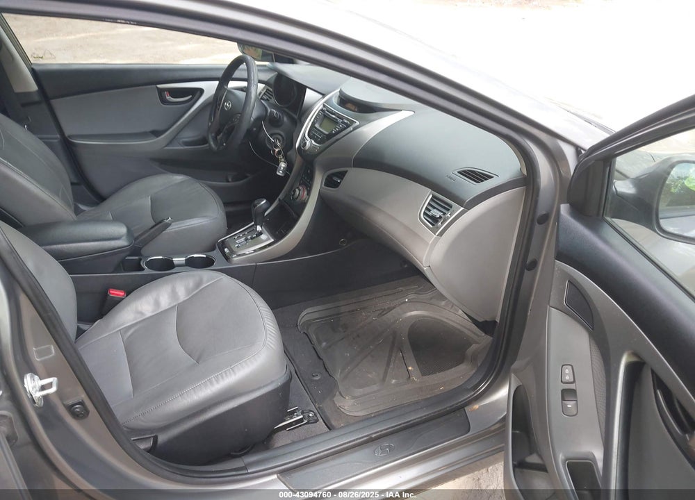 2013 HYUNDAI ELANTRA VIN: 5NPDH4AEXDH195996