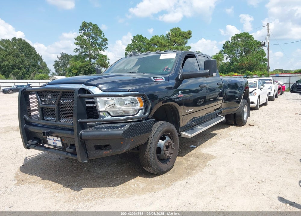 2021 RAM 3500 TRADESMAN  4X4 8' BOX VIN: 3C63RRGL8MG588620