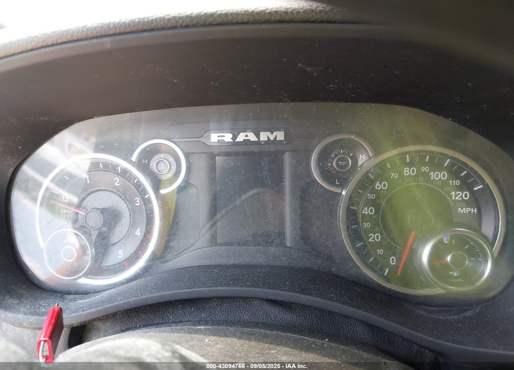 2021 RAM 3500 TRADESMAN  4X4 8' BOX VIN: 3C63RRGL8MG588620