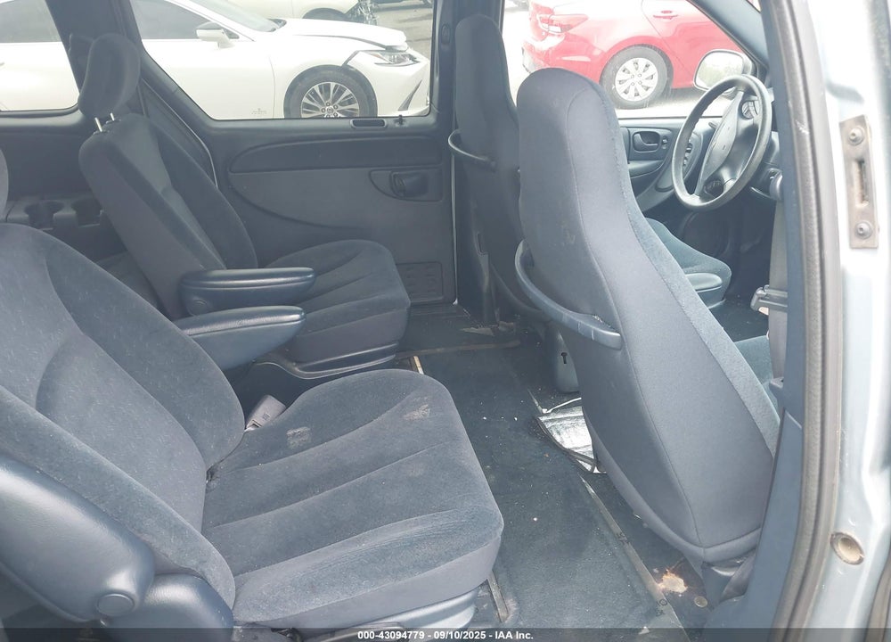 2003 CHRYSLER TOWN & COUNTRY LX VIN: 2C4GP44383R201449