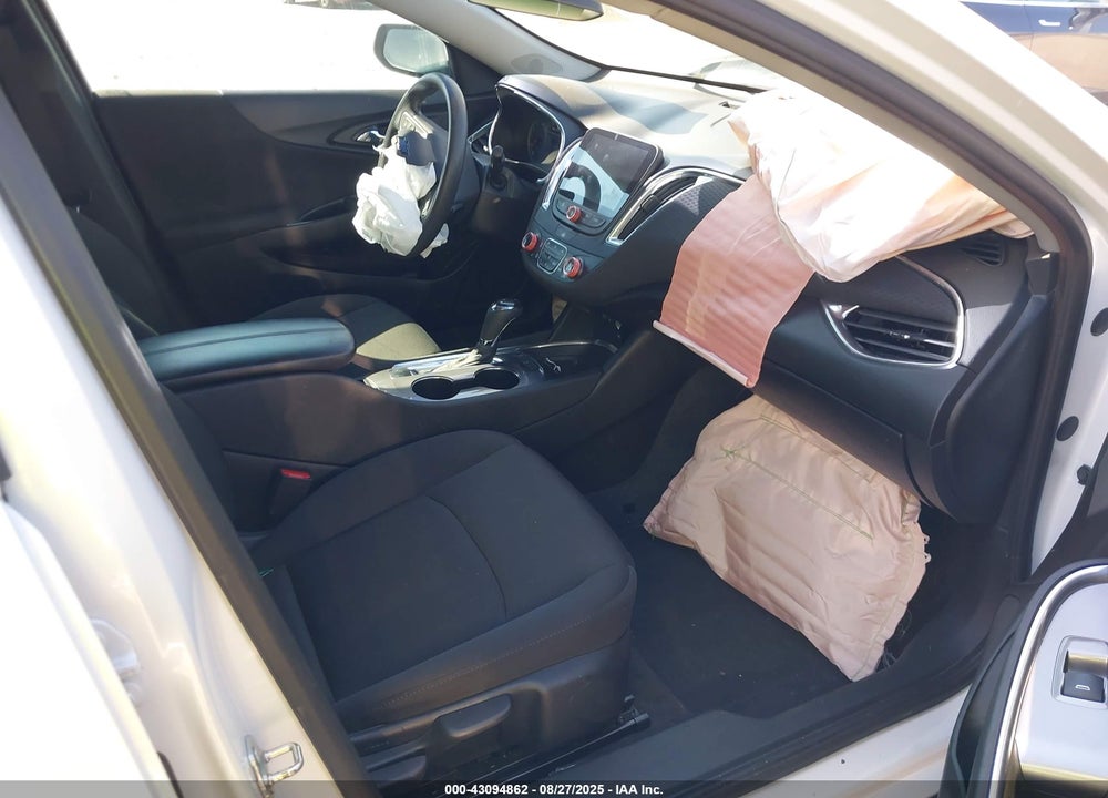 2019 CHEVROLET MALIBU VIN: 1G1ZD5STXKF212008