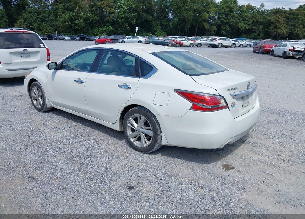 2015 NISSAN ALTIMA VIN: 1N4AL3AP4FC430488