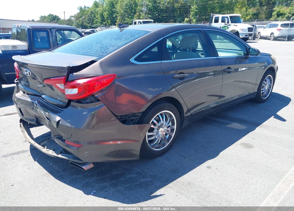 2017 HYUNDAI SONATA VIN: 5NPE24AF9HH447449