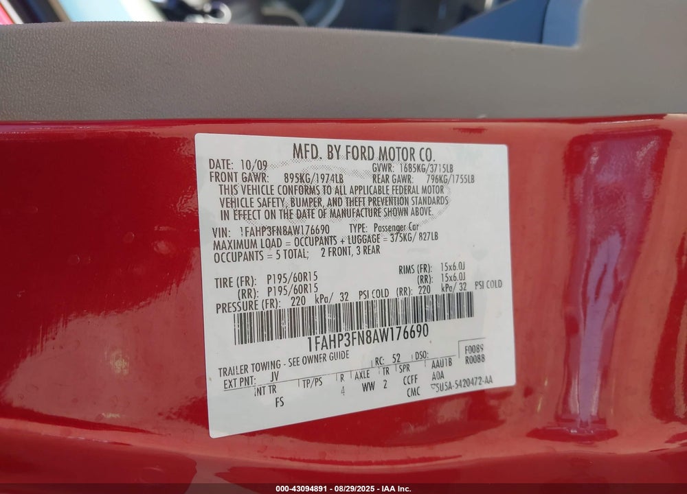 2010 FORD FOCUS VIN: 1FAHP3FN8AW176690