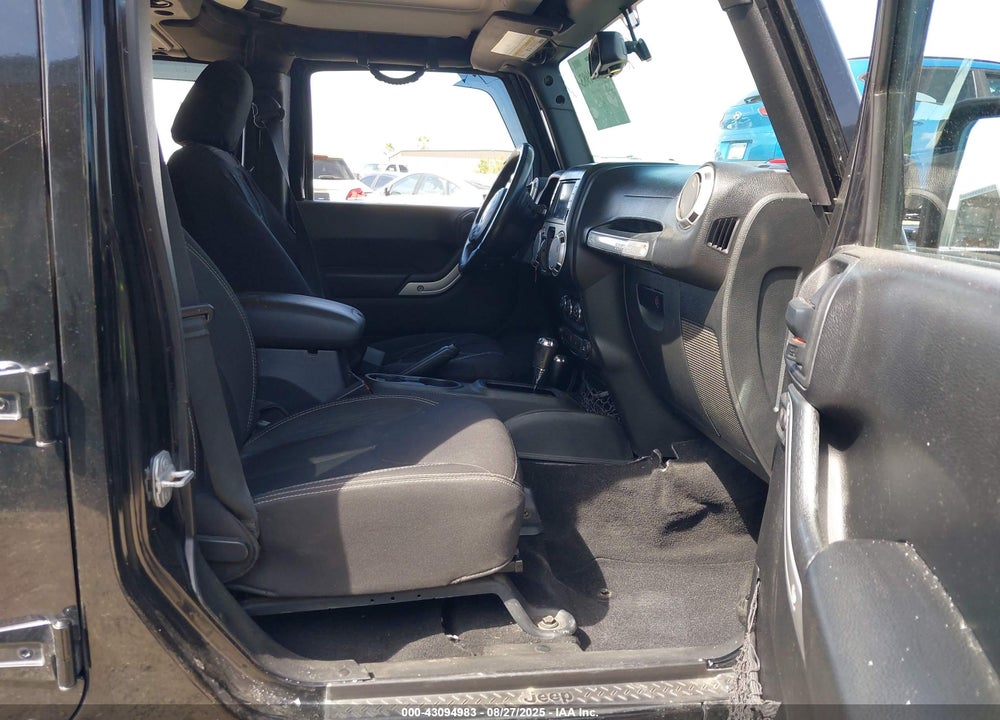 2015 JEEP WRANGLER UNLIMITED VIN: 1C4BJWEG4FL635891