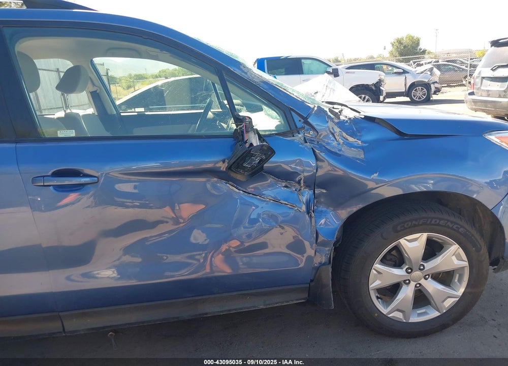 2016 SUBARU FORESTER 2.5I VIN: JF2SJABCXGH552699