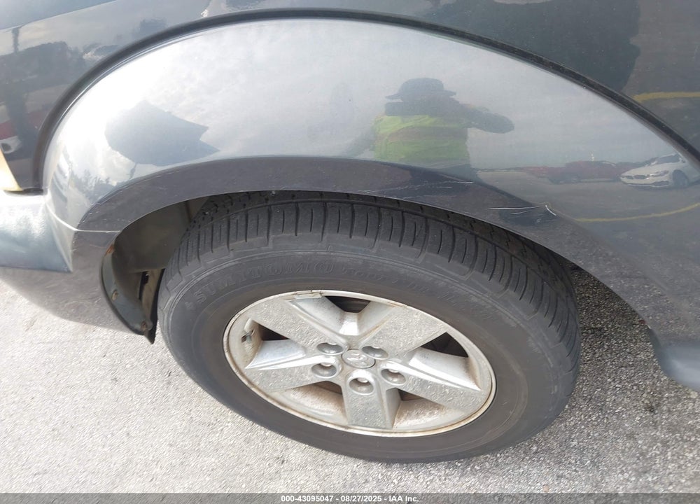2007 DODGE DURANGO VIN: 1D8HD58217F542422