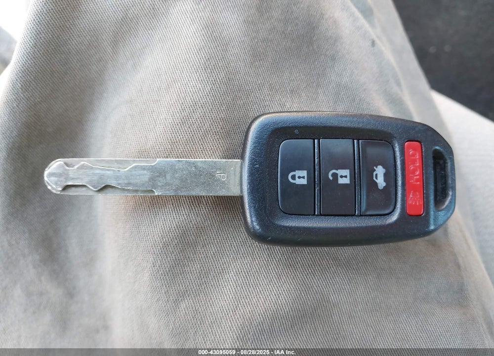 2013 HONDA ACCORD VIN: 1HGCR2F34DA246101