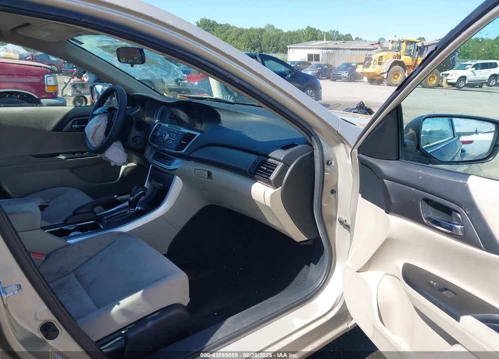 2013 HONDA ACCORD VIN: 1HGCR2F34DA246101
