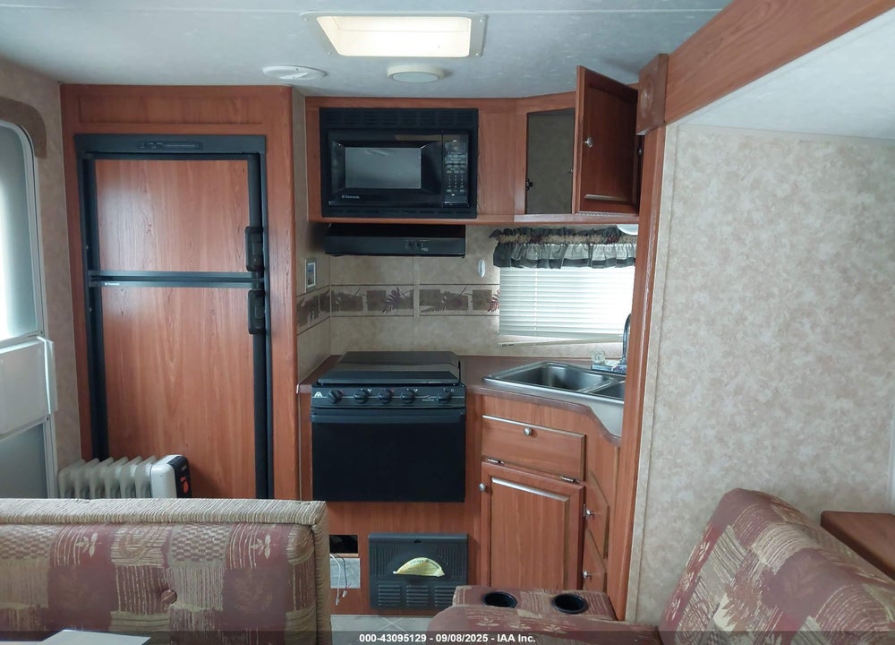 2008 SKYLINE NOMAD 25FT. VIN: SE200N236B001474