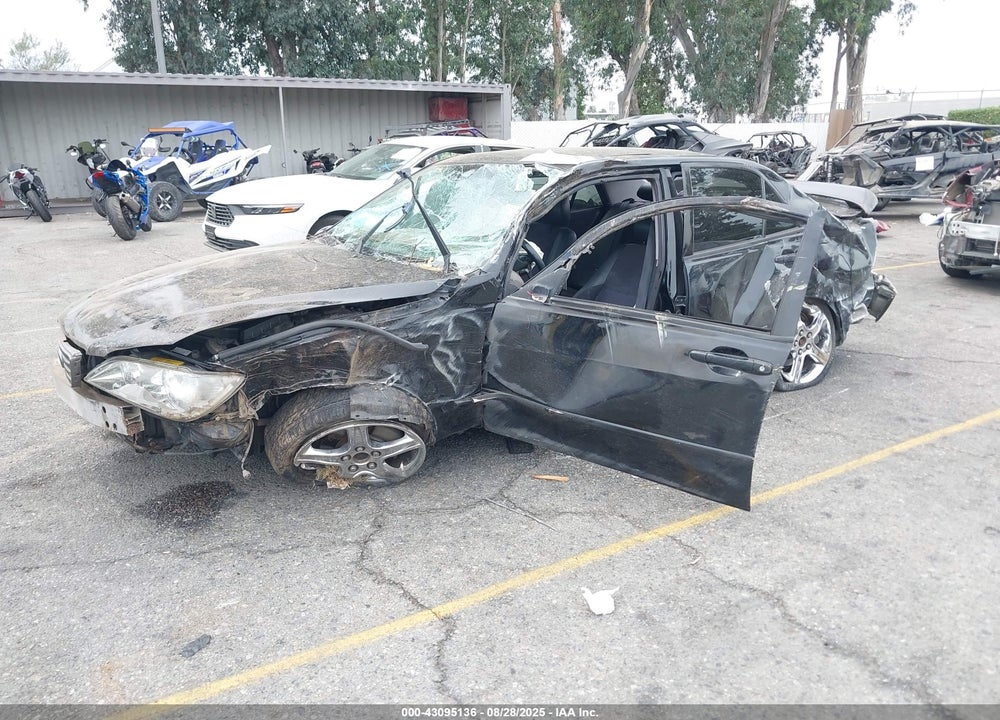 2001 LEXUS IS 300 VIN: JTHBD182210028956
