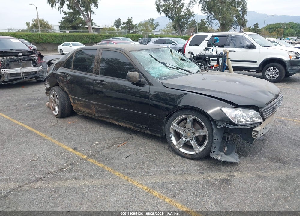 2001 LEXUS IS 300 VIN: JTHBD182210028956