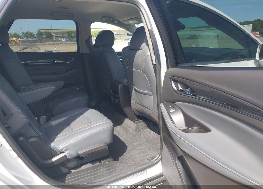 2019 BUICK ENCLAVE VIN: 5GAEVAKW3KJ101658