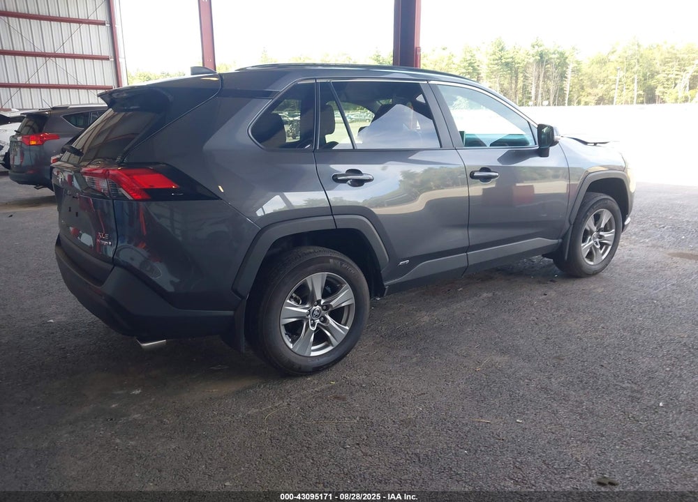 2024 TOYOTA RAV4 HYBRID XLE VIN: 2T3RWRFV9RW204446