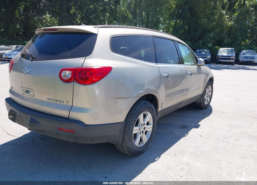 2011 CHEVROLET TRAVERSE VIN: 1GNKRGED8BJ320108