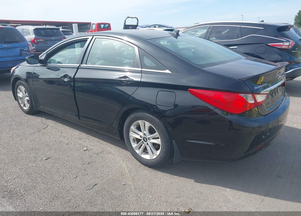 2013 HYUNDAI SONATA GLS VIN: 5NPEB4AC3DH676774