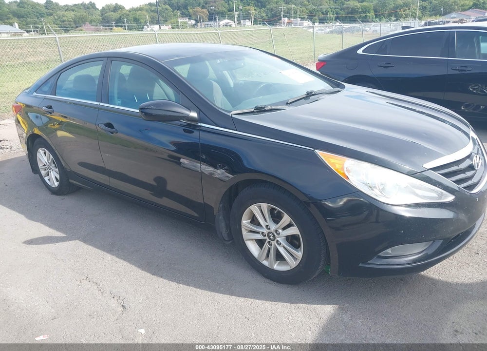 2013 HYUNDAI SONATA GLS VIN: 5NPEB4AC3DH676774
