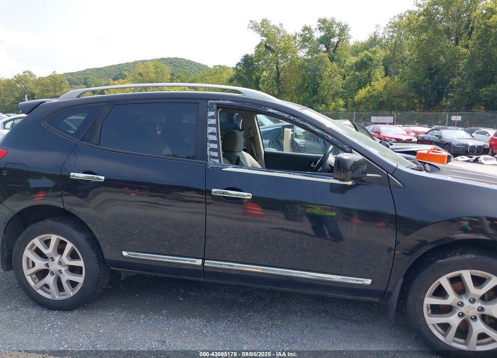 2013 NISSAN ROGUE VIN: JN8AS5MV9DW132246