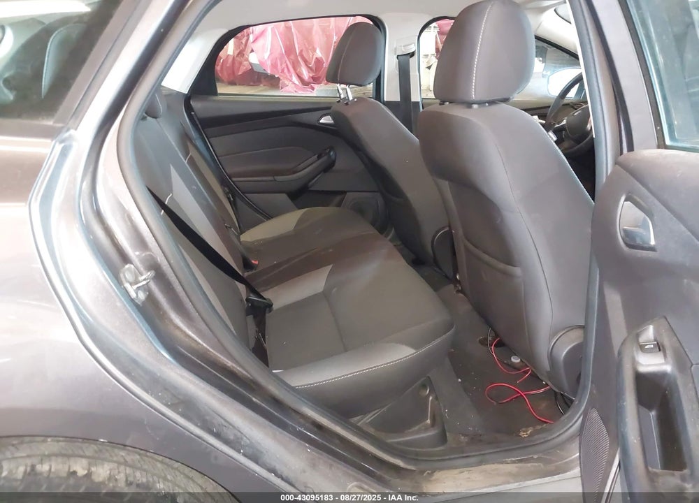 2014 FORD FOCUS VIN: 1FADP3K26EL350516