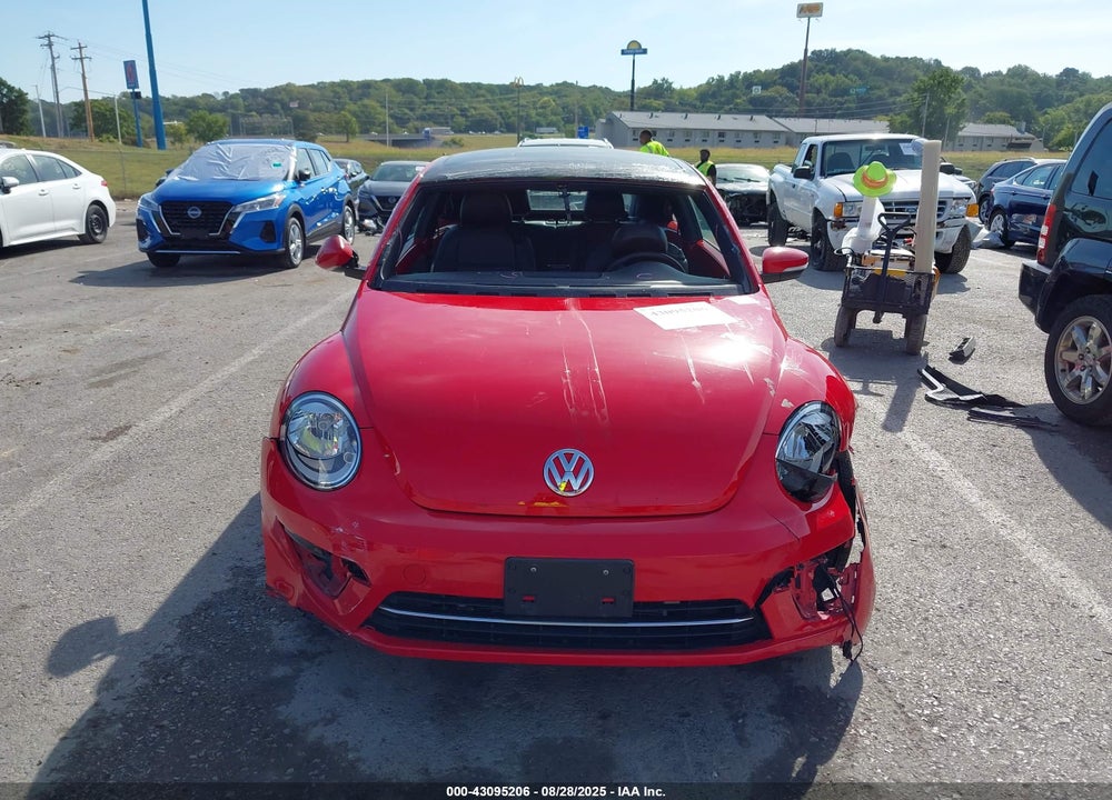 2019 VOLKSWAGEN BEETLE VIN: 3VWJD7AT6KM718739
