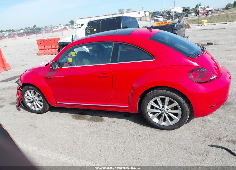 2019 VOLKSWAGEN BEETLE VIN: 3VWJD7AT6KM718739