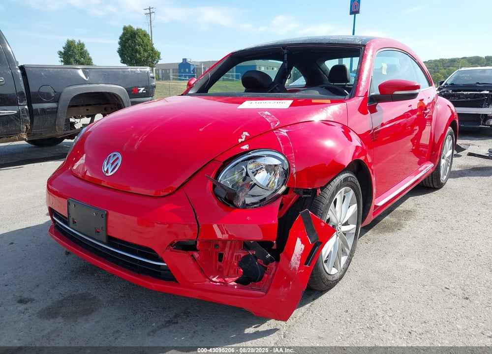 2019 VOLKSWAGEN BEETLE VIN: 3VWJD7AT6KM718739