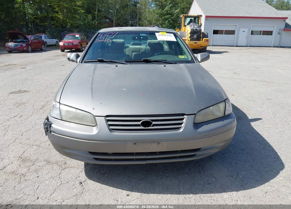 1997 TOYOTA CAMRY XLE VIN: 4T1BG22K3VU128436