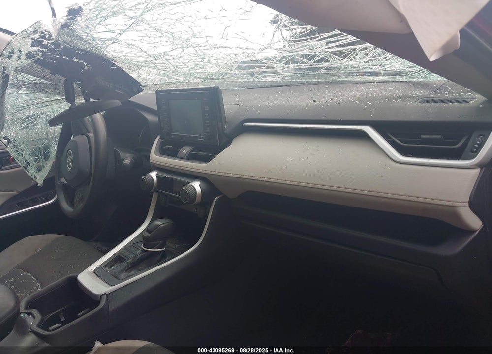 2022 TOYOTA RAV4 VIN: 2T3P1RFV9NW251184