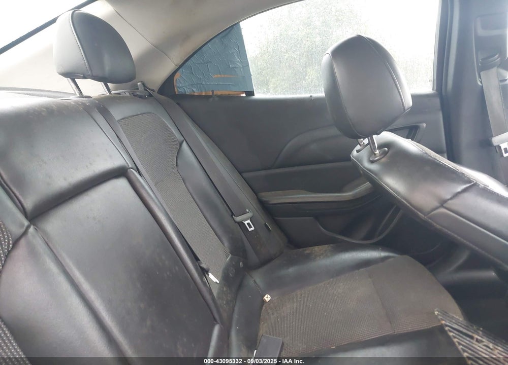 2015 CHEVROLET MALIBU VIN: 1G11D5SL6FF158970