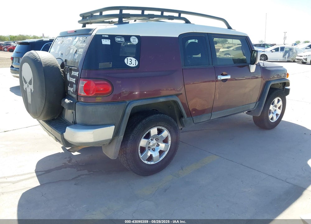 2007 TOYOTA FJ CRUISER VIN: JTEZU11F170012538