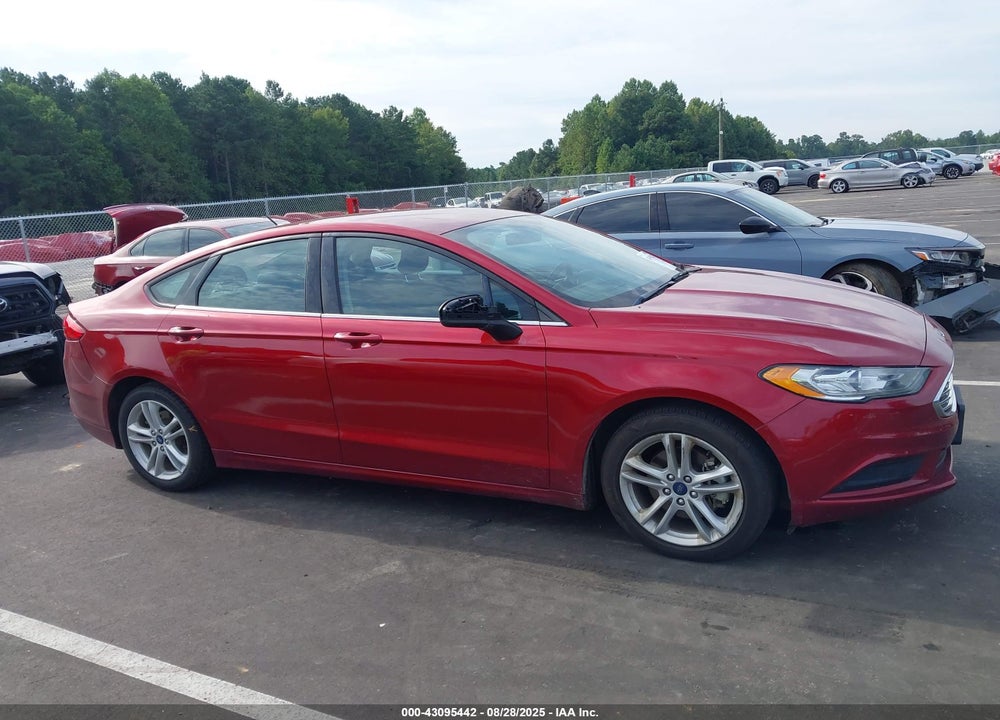 2018 FORD FUSION VIN: 3FA6P0LU2JR221675