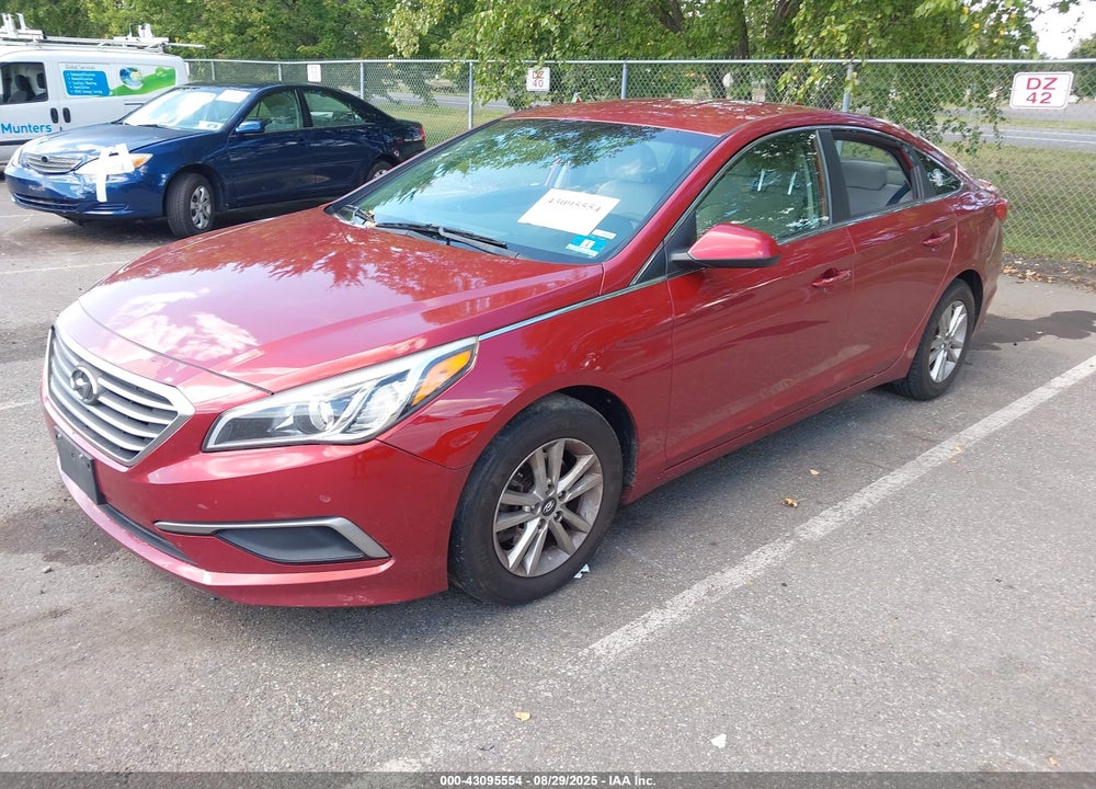 2016 HYUNDAI SONATA VIN: 5NPE24AF4GH400781