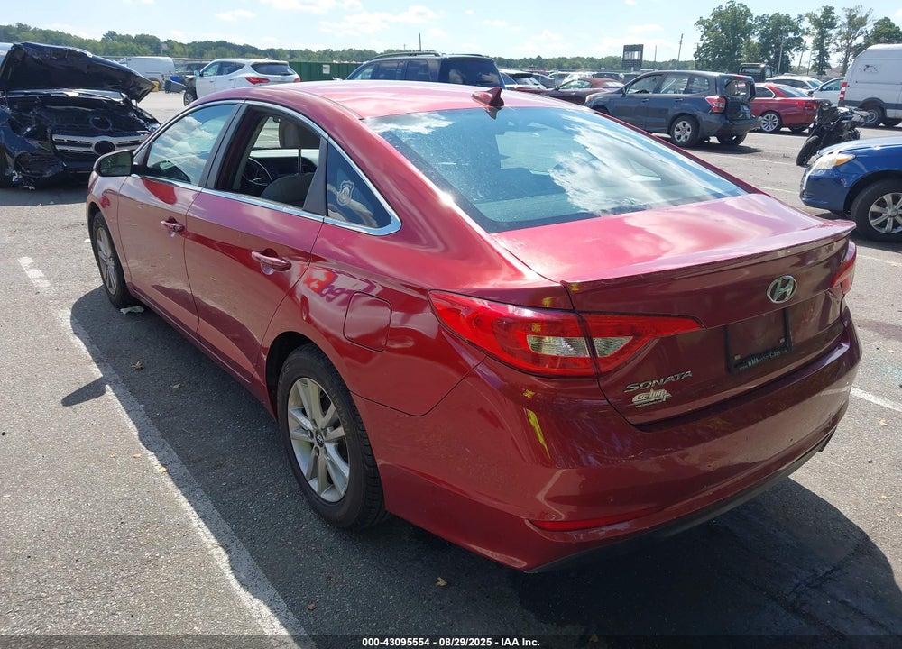 2016 HYUNDAI SONATA VIN: 5NPE24AF4GH400781