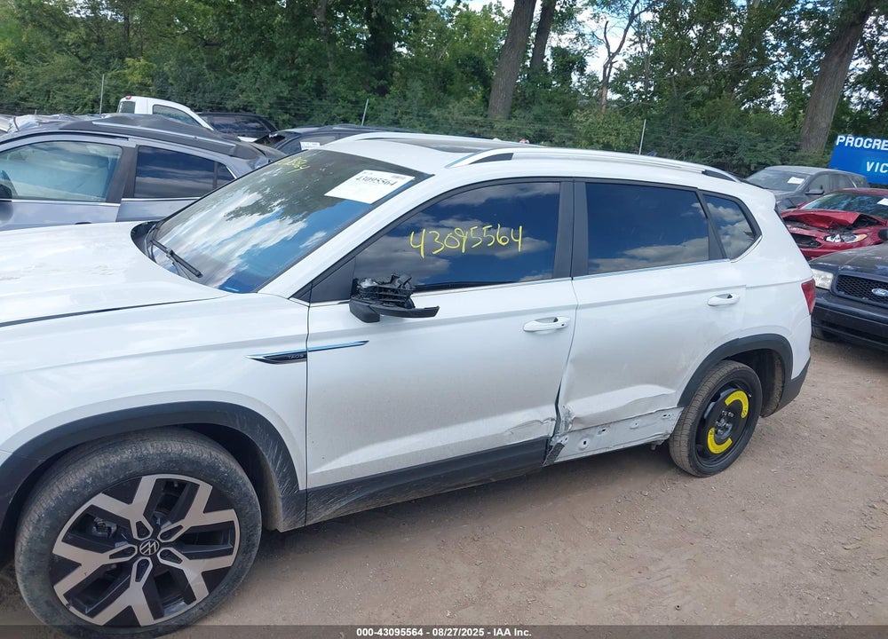 2022 VOLKSWAGEN TAOS VIN: 3VV2X7B27NM090796