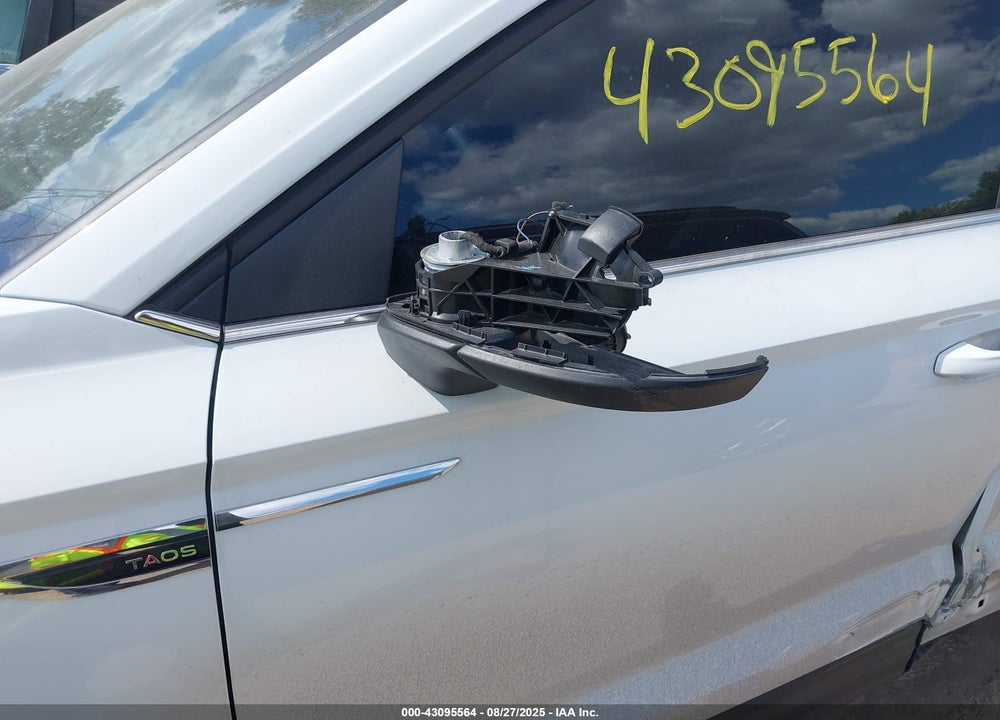 2022 VOLKSWAGEN TAOS VIN: 3VV2X7B27NM090796