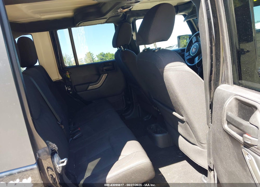 2015 JEEP WRANGLER UNLIMITED VIN: 1C4BJWDG0FL575285
