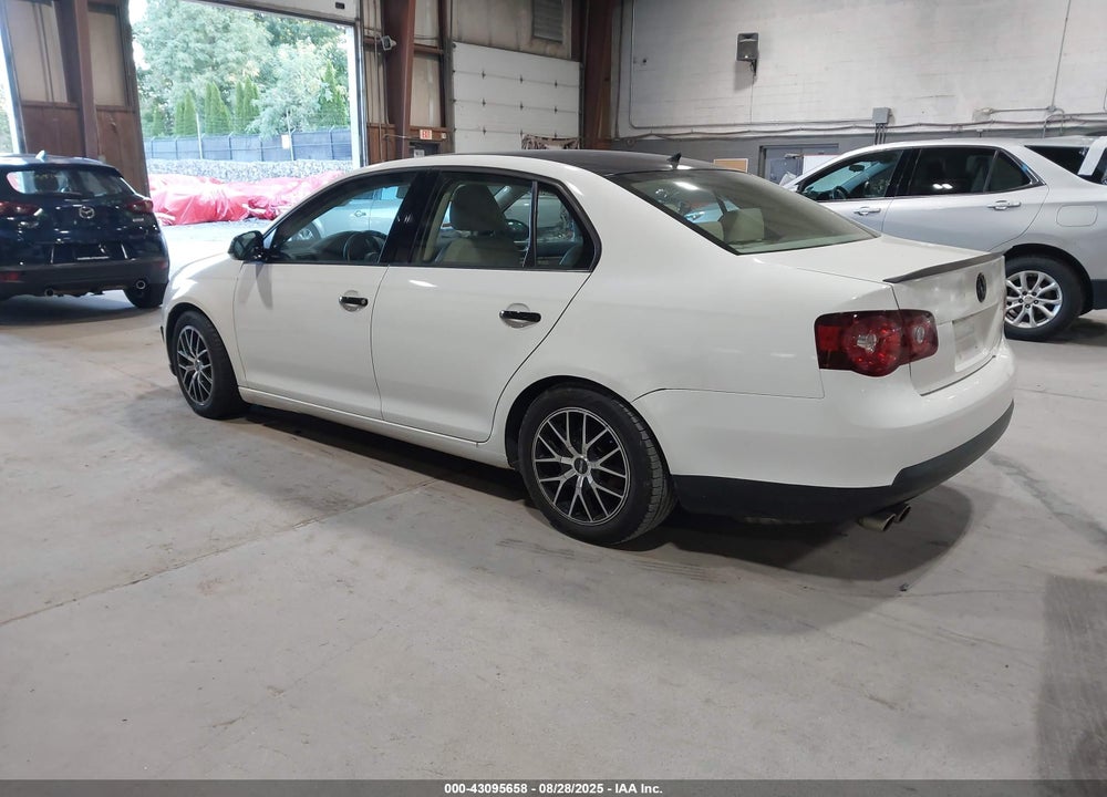 2010 VOLKSWAGEN JETTA VIN: 3VWRZ7AJ8AM164718