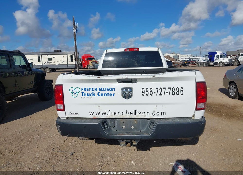 2018 RAM 1500 VIN: 3C6JR6DG9JG175968