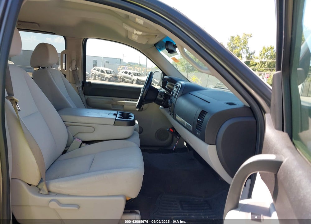 2007 CHEVROLET SILVERADO 1500 LT1 VIN: 3GCEK13M67G509651