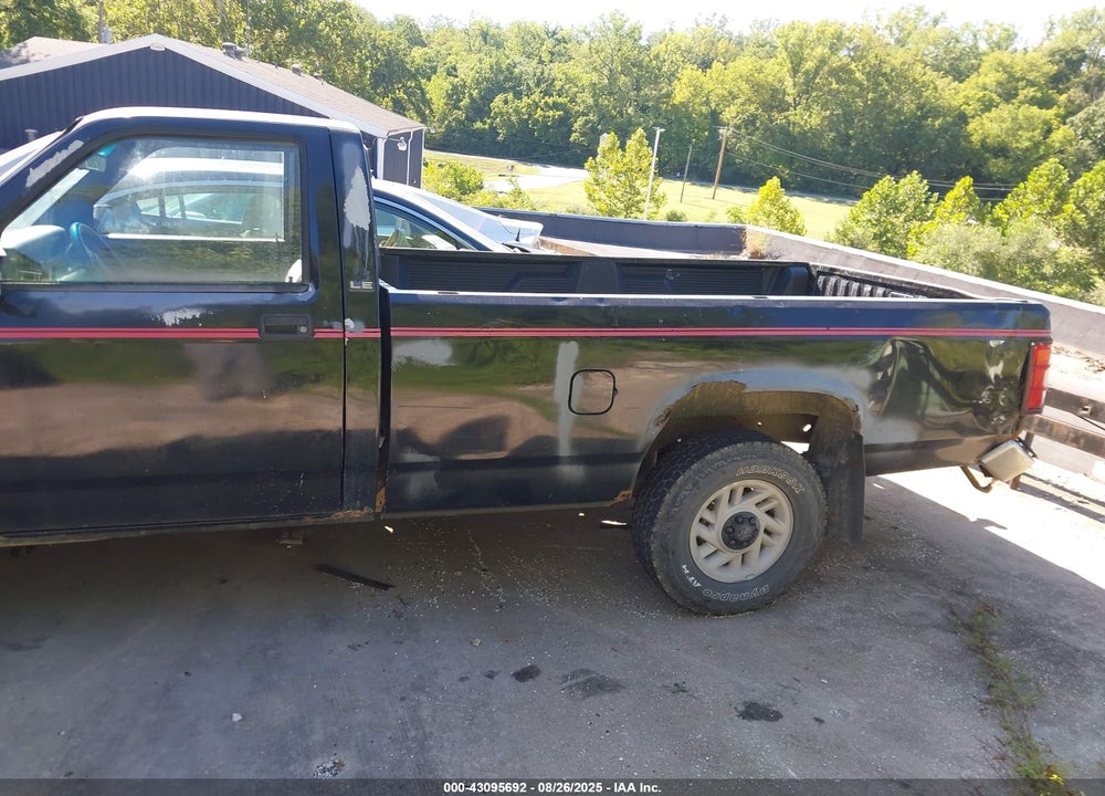 1992 DODGE DAKOTA VIN: 1B7GG26Y0NS500738