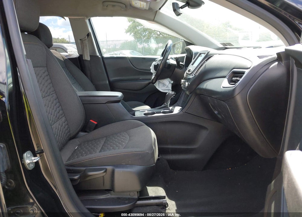 2019 CHEVROLET EQUINOX VIN: 2GNAXTEV6K6279686