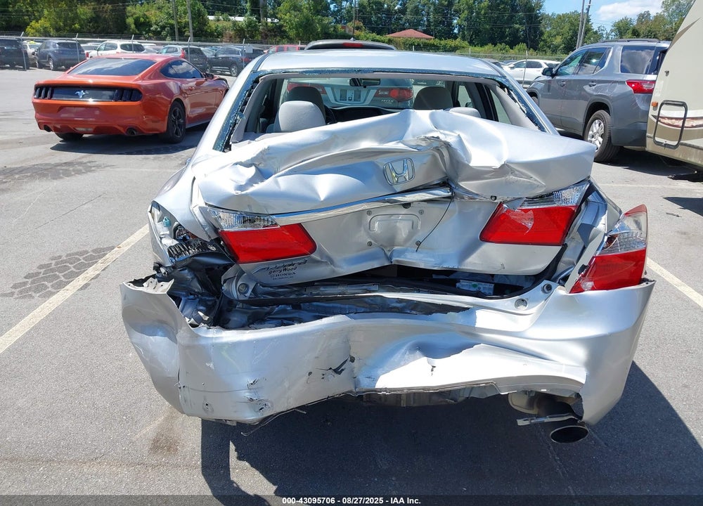 2013 HONDA ACCORD VIN: 1HGCR2F33DA237583