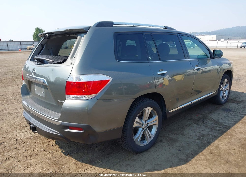 2011 TOYOTA HIGHLANDER LIMITED V6 VIN: 5TDDK3EH1BS054645