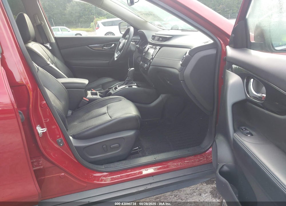 2020 NISSAN ROGUE VIN: 5N1AT2MV6LC706465