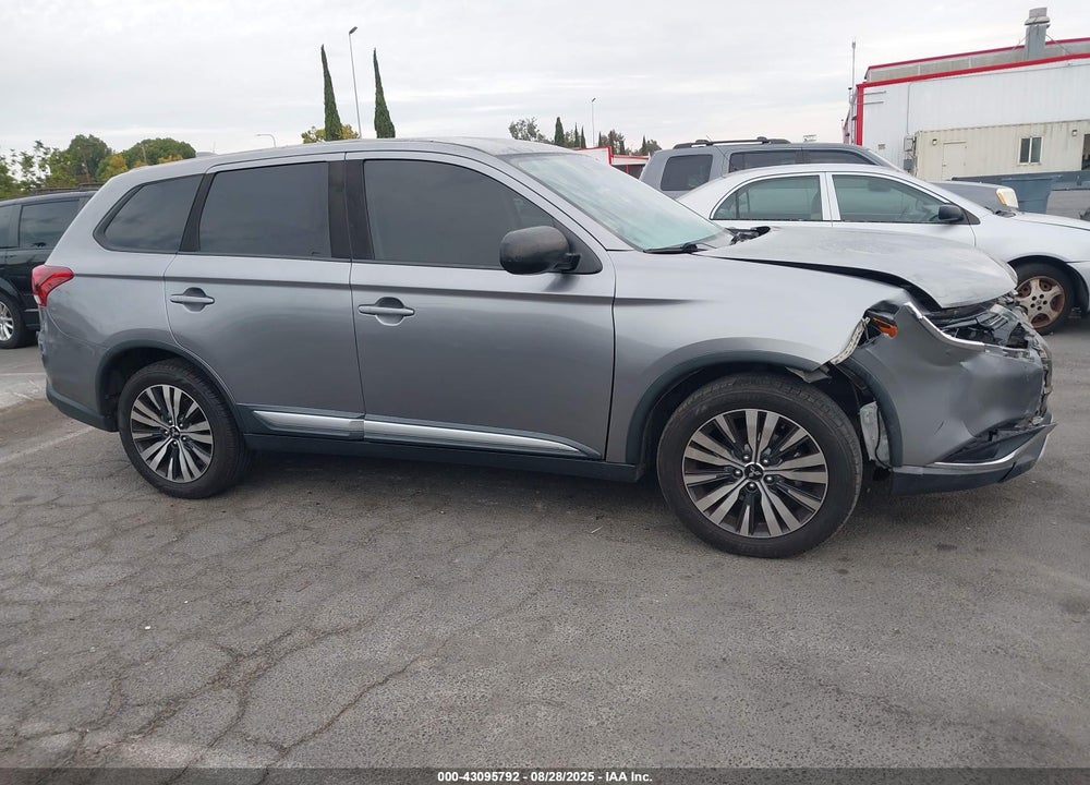 2019 MITSUBISHI OUTLANDER VIN: JA4AD2A38KZ007588