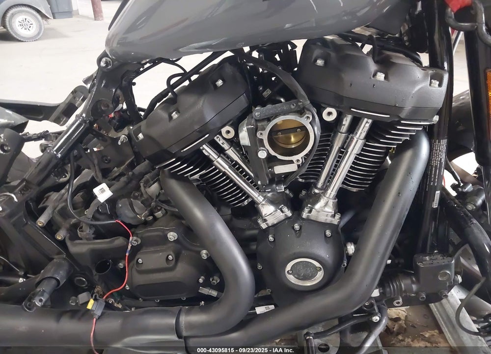 2022 HARLEY-DAVIDSON FXLRS VIN: 1HD1YWZ10NB060317