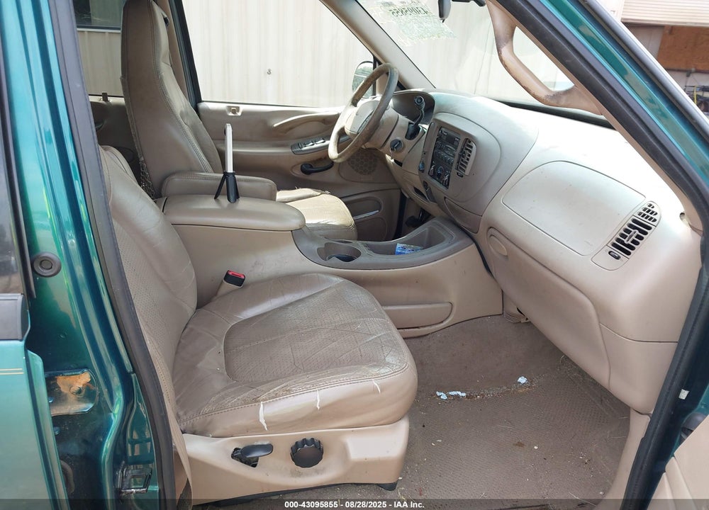 1997 FORD EXPEDITION VIN: 1FMEU18W5VLB45318