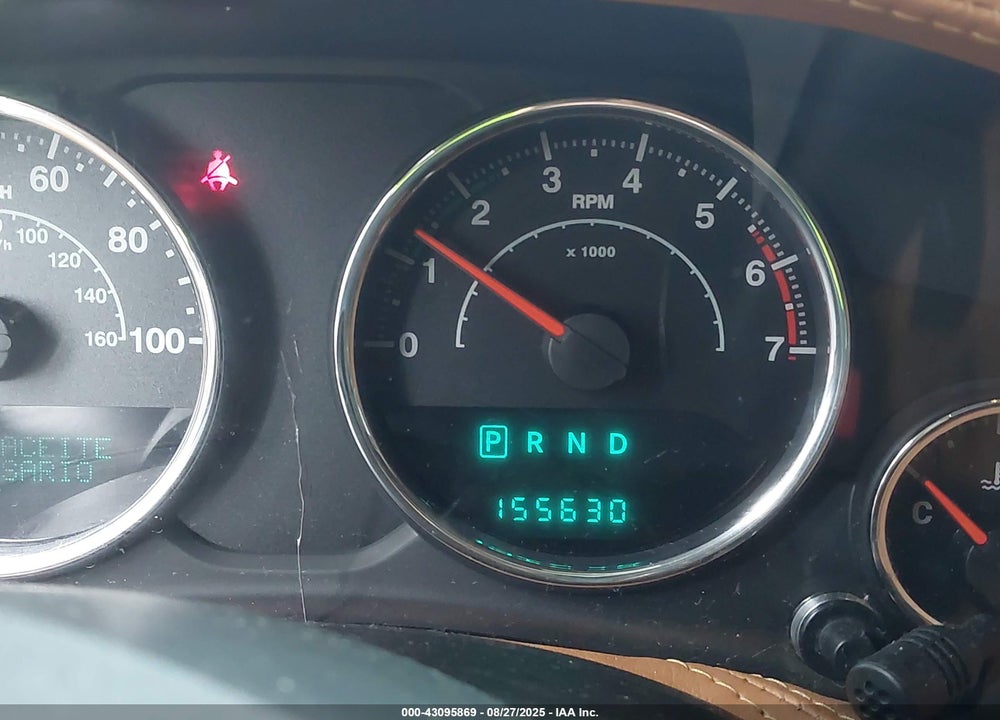 2013 JEEP WRANGLER UNLIMITED SAHARA VIN: 1C4BJWEG2DL617564