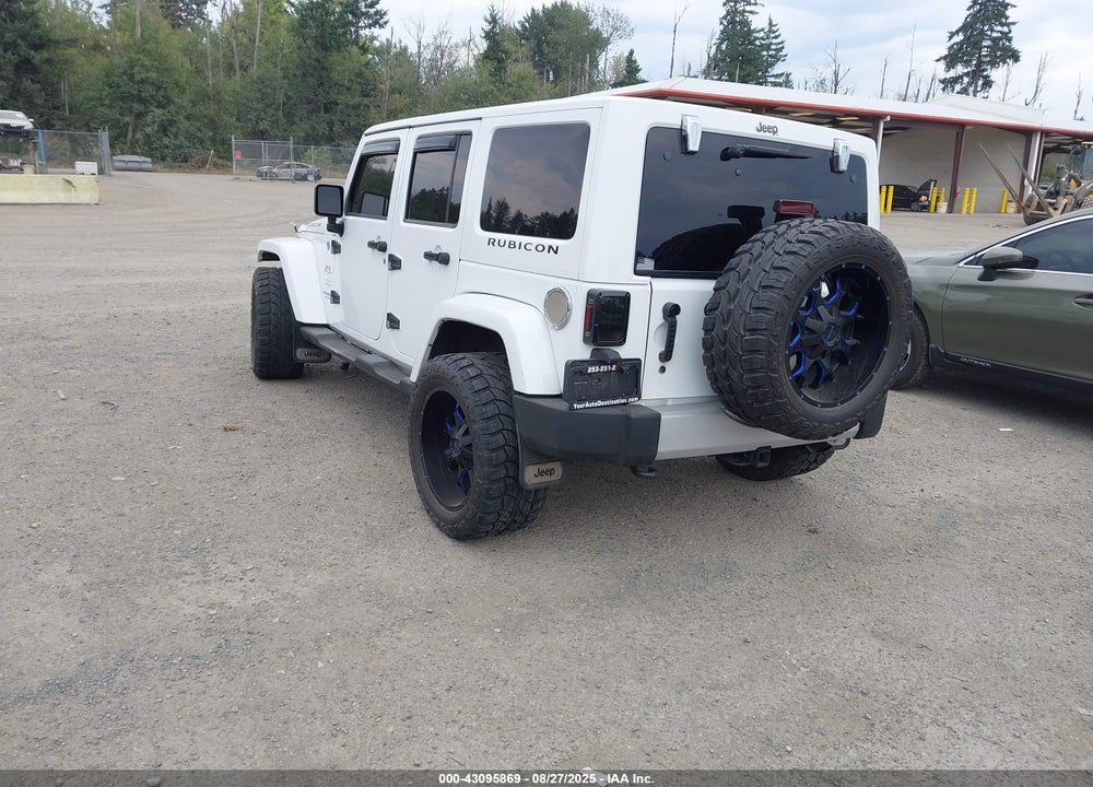 2013 JEEP WRANGLER UNLIMITED SAHARA VIN: 1C4BJWEG2DL617564
